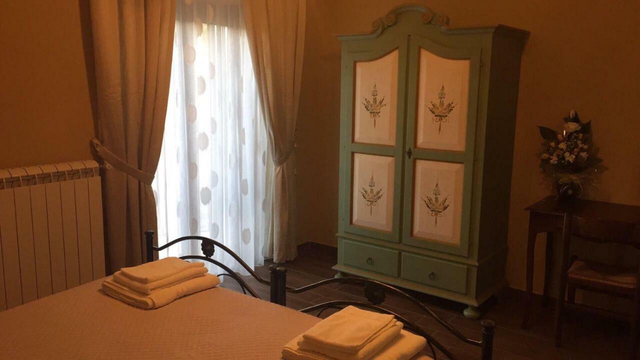 Готель Tenuta Jumara San Lorenzo Maggiore Екстер'єр фото